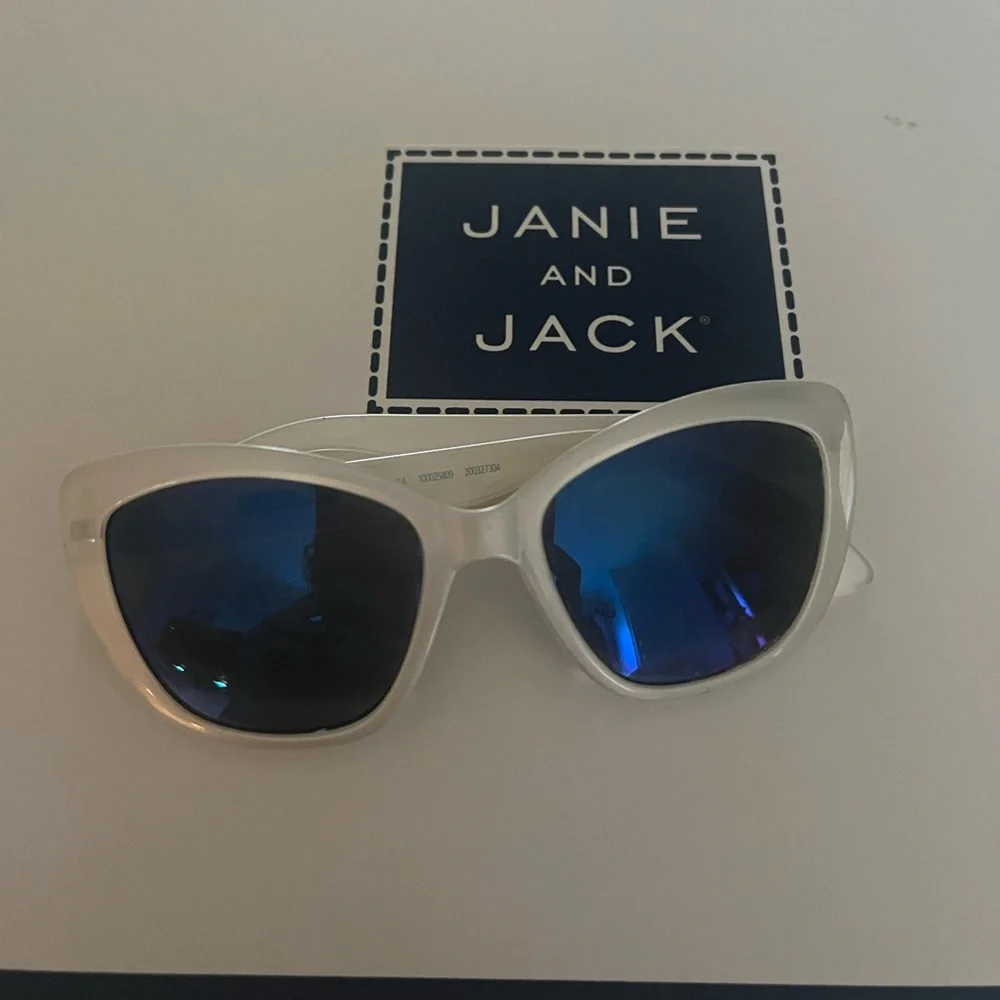 Janie and Jack sunglasses